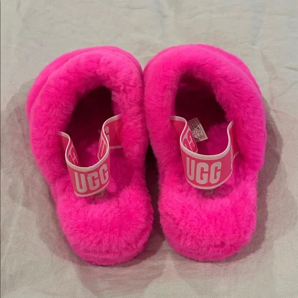 UGG Women's Vibrant Pink Fluffy Slippers - Picture 2 of 3